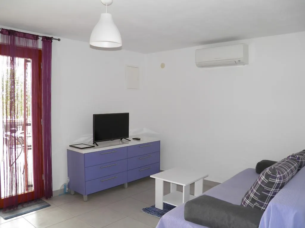 Apartments Zen Maslenica Croatia