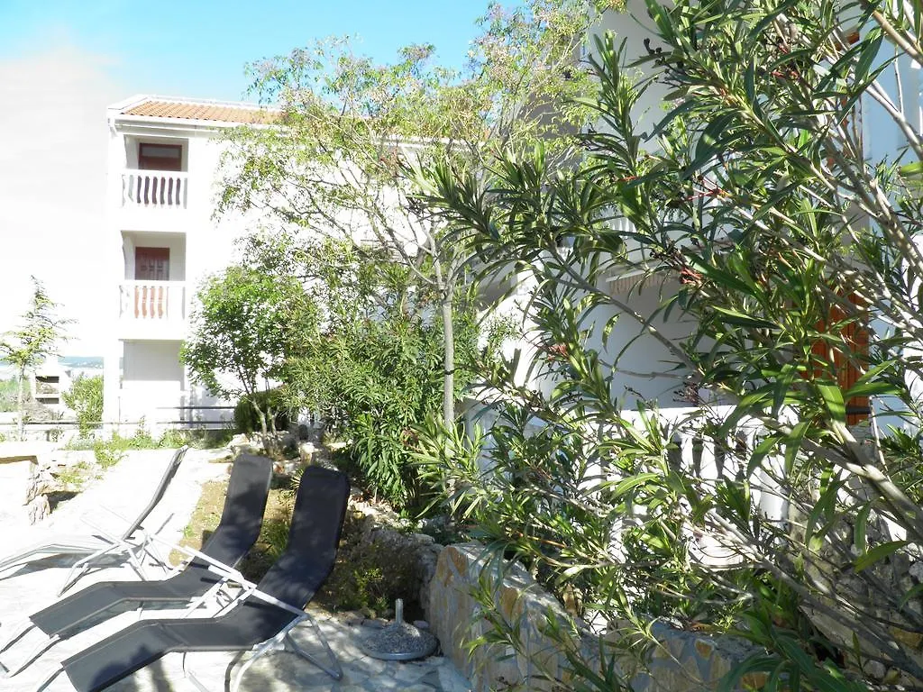 Apartments Zen Maslenica