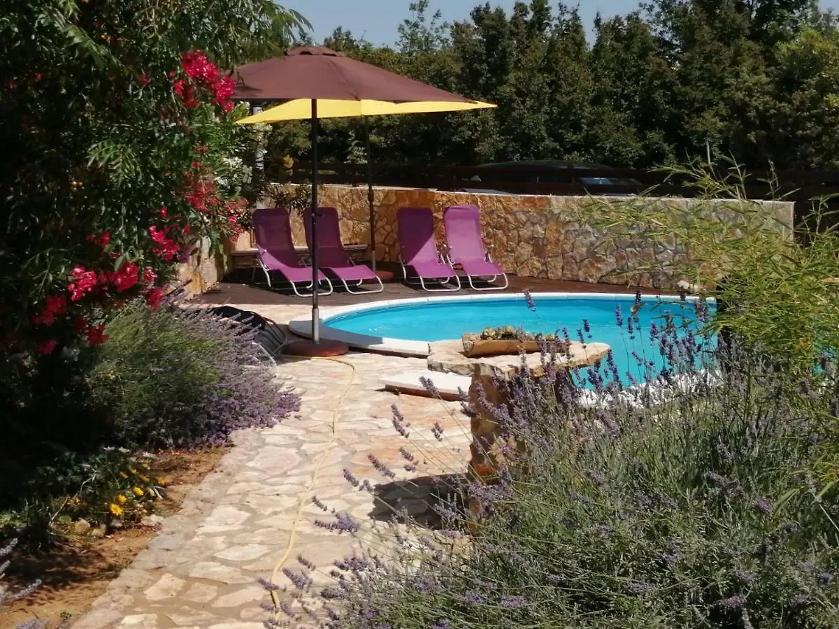 Apartments Zen Maslenica Croatia