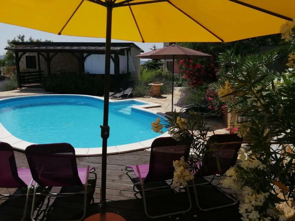 Apartments Zen Maslenica